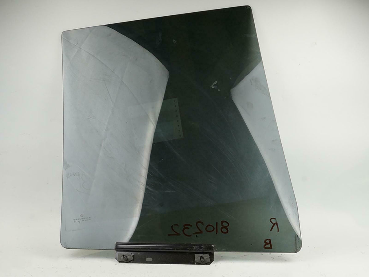 99-04 Jeep Grand Cherokee Door Window Glass Privacy Tint Rear Right 55136036 OEM