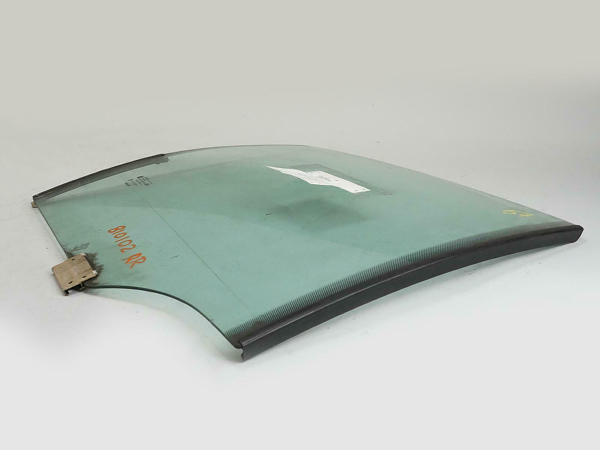 97-01 Cadillac Catera Sedan Door Window Glass Rear Passenger Side 90563886 OEM