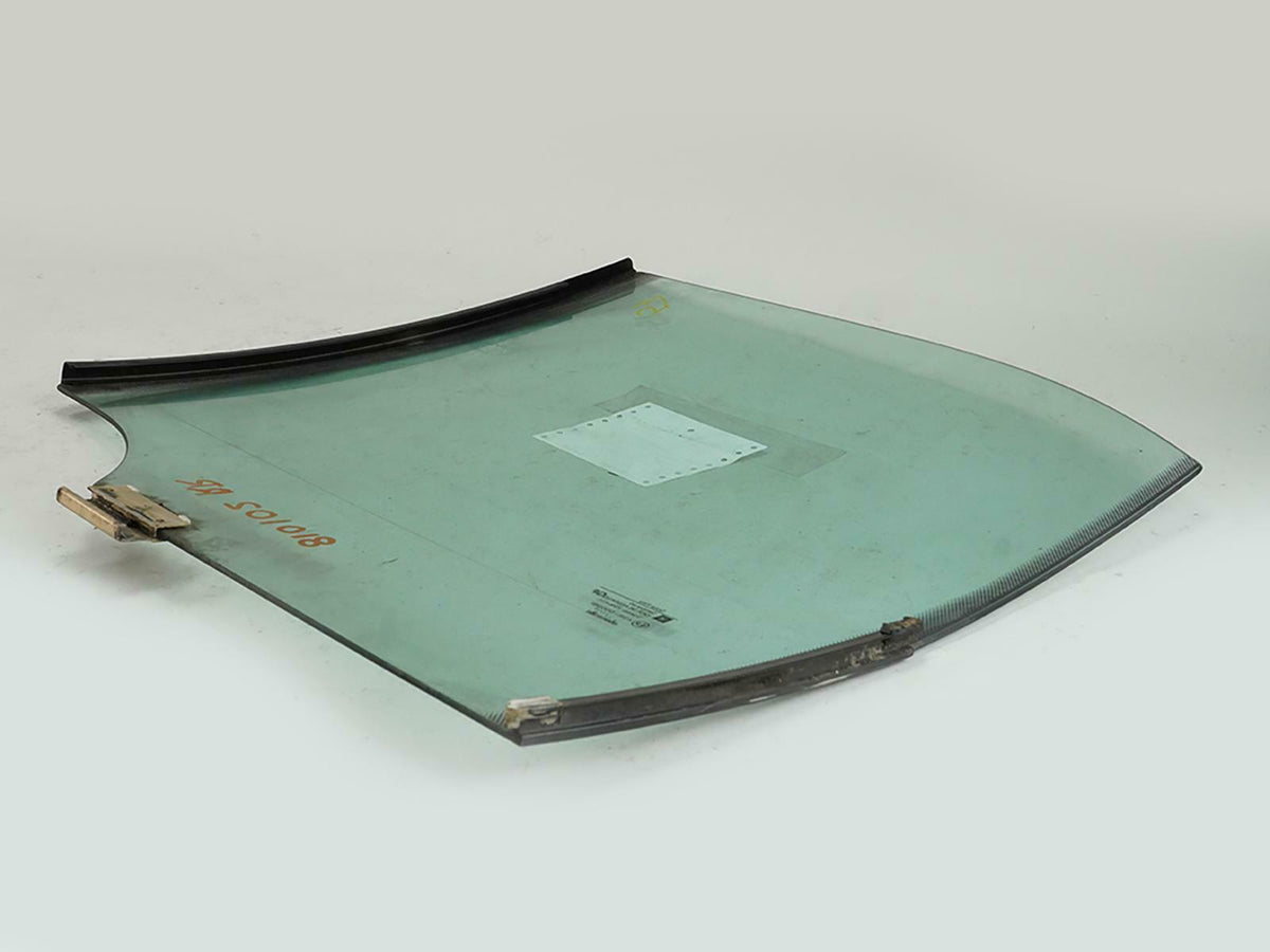 97-01 Cadillac Catera Sedan Door Window Glass Rear Passenger Side 90563886 OEM