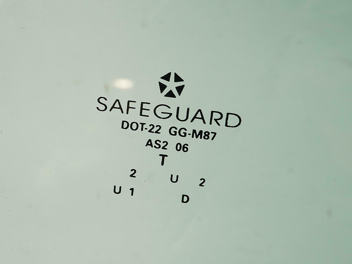 04-08 Chrysler Pacifica Door Glass Window Wo Laminated Front Right 4894312AA OEM