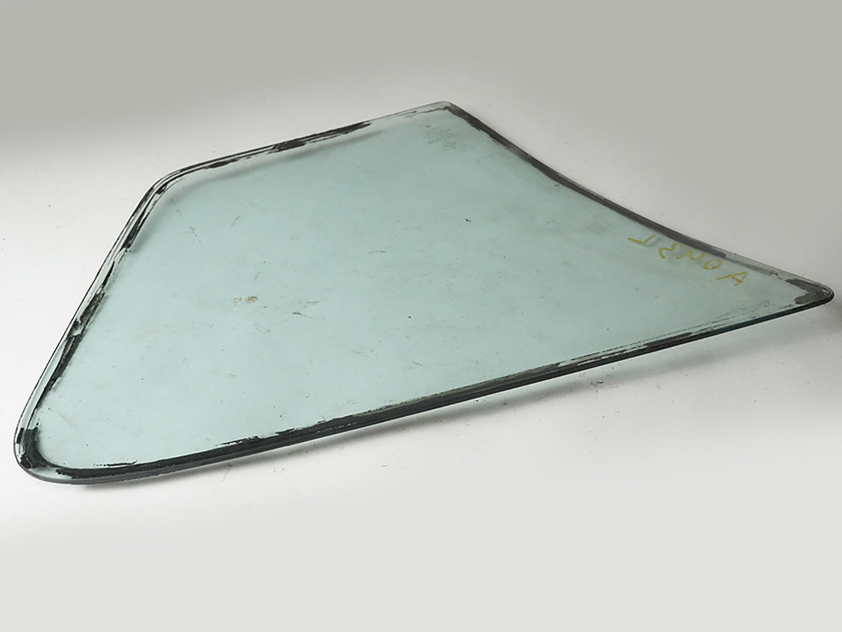 1977 - 1982 Porsche 924 Quarter Window Glass Rear Driver Side 477845311A OEM
