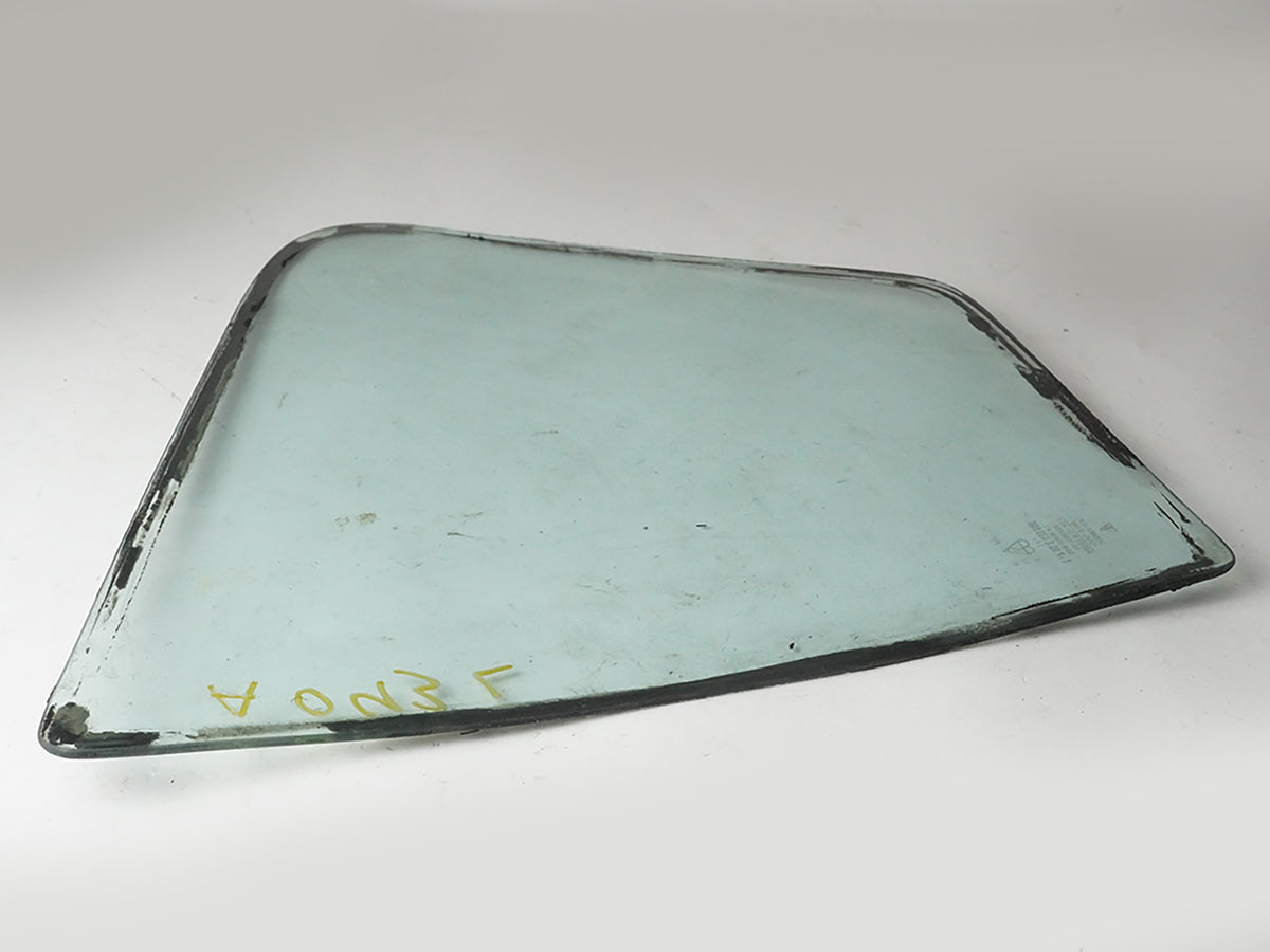 1977 - 1982 Porsche 924 Quarter Window Glass Rear Driver Side 477845311A OEM