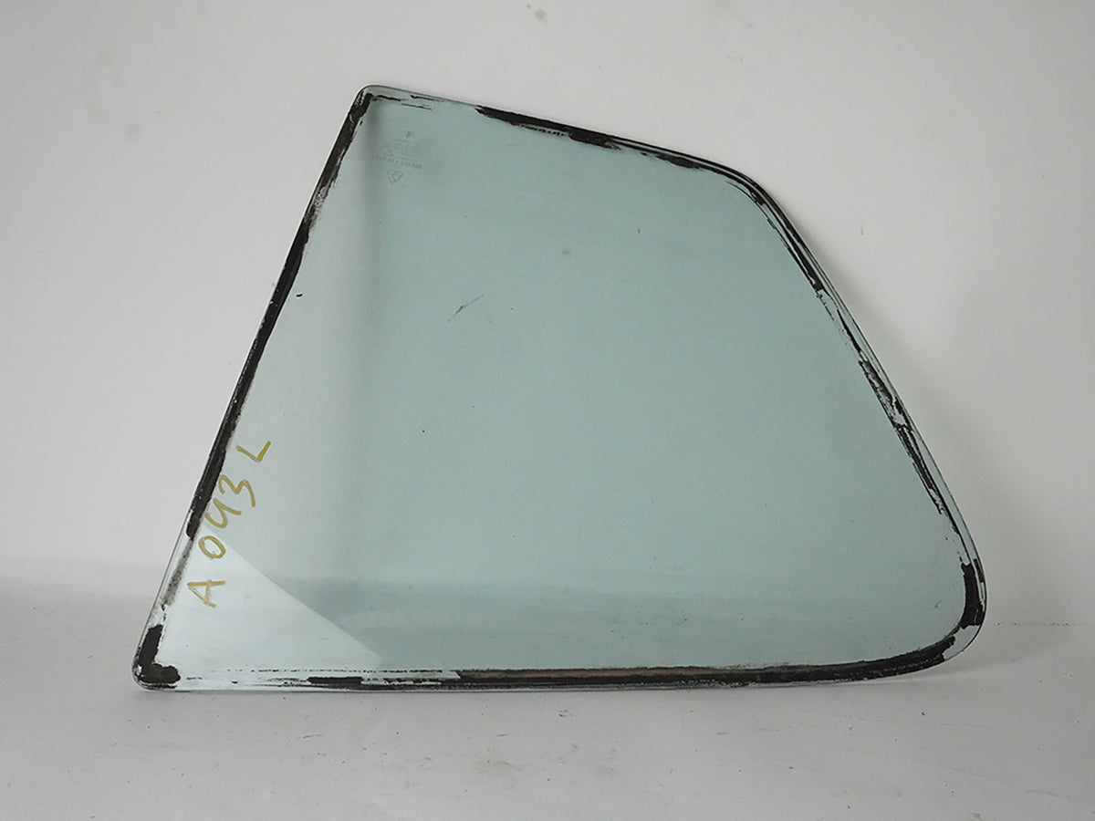 1977 - 1982 Porsche 924 Quarter Window Glass Rear Driver Side 477845311A OEM