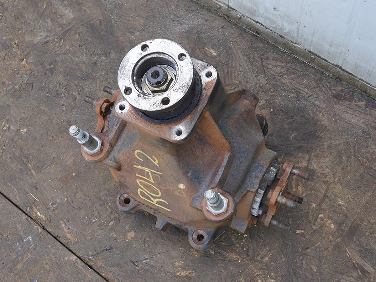 98-02 Jaguar XK8 X100 Rear Differential Carrier C14HU-004-003 OEM 440-58895