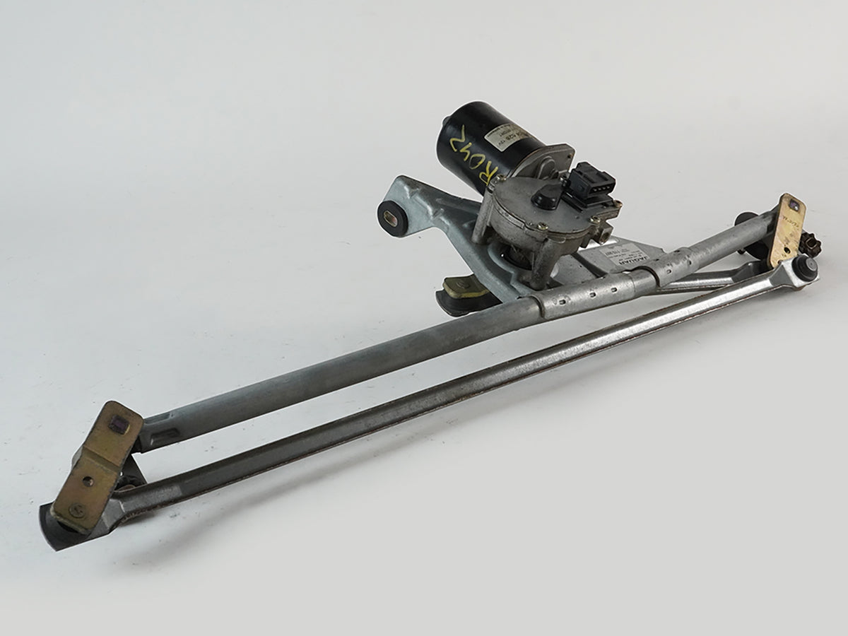 97-06 Jaguar XK8 Convertible Windshield Wiper Linkage Motor Front GJA8951AF OEM