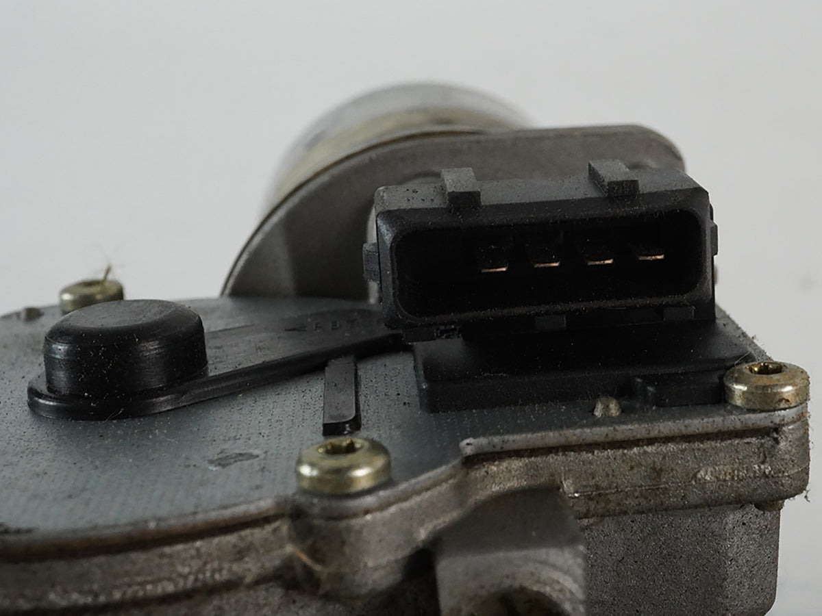 97-06 Jaguar XK8 Convertible Windshield Wiper Linkage Motor Front GJA8951AF OEM