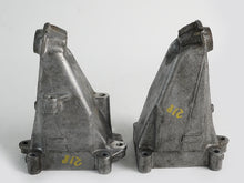 Load image into Gallery viewer, 2012 - 2014 Mercedes Benz C Class W204 C250 Engine Frame Mount Support Unit OEM, in stock