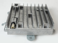 Load image into Gallery viewer, 2007 - 2009 Mercedes S Class W221 S550 Antenna Amplifier Booster Module Unit OEM, used