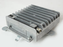 Load image into Gallery viewer, 2007 - 2009 Mercedes S Class W221 S550 Antenna Amplifier Booster Module Unit OEM, price