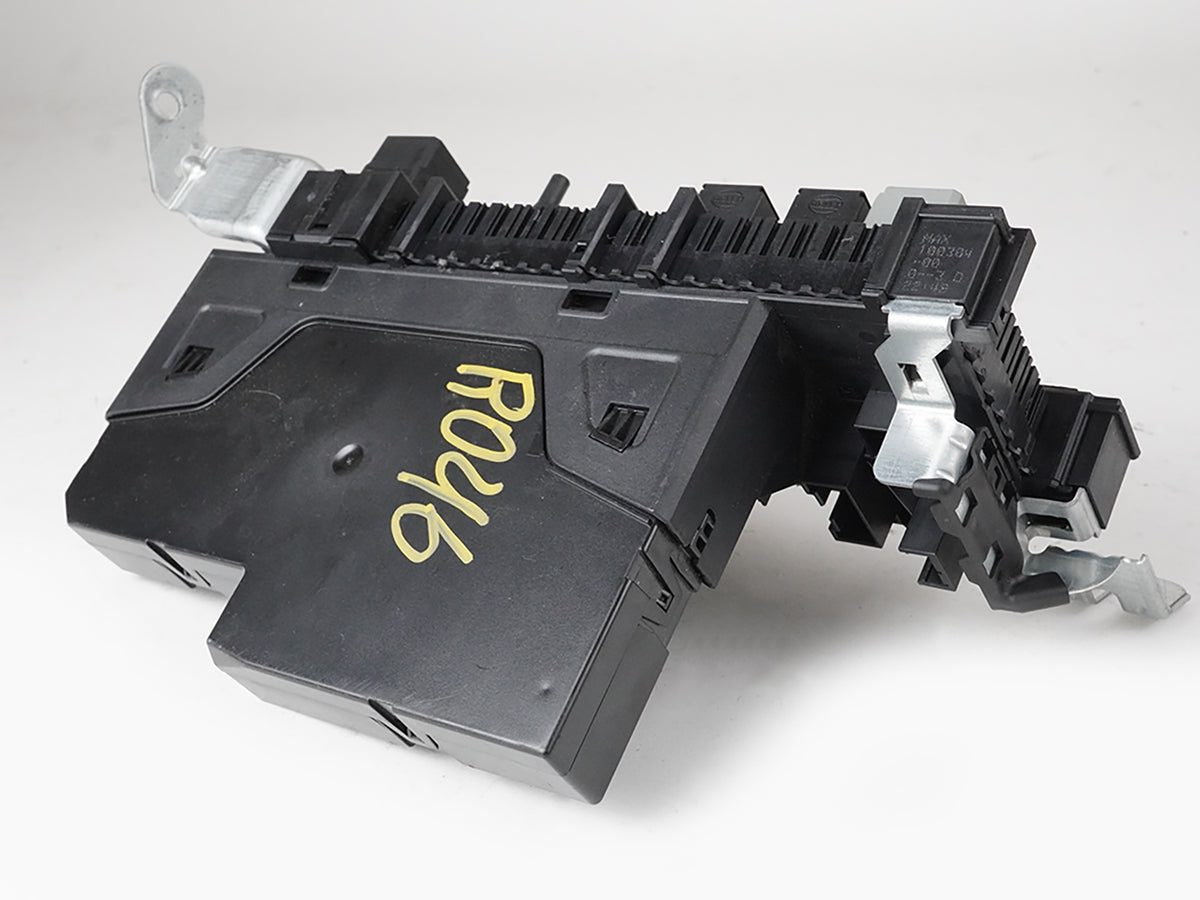 2010 - 2013 Mercedes Benz E Class W212 Sam Fuse Relay Box Control Module OEM