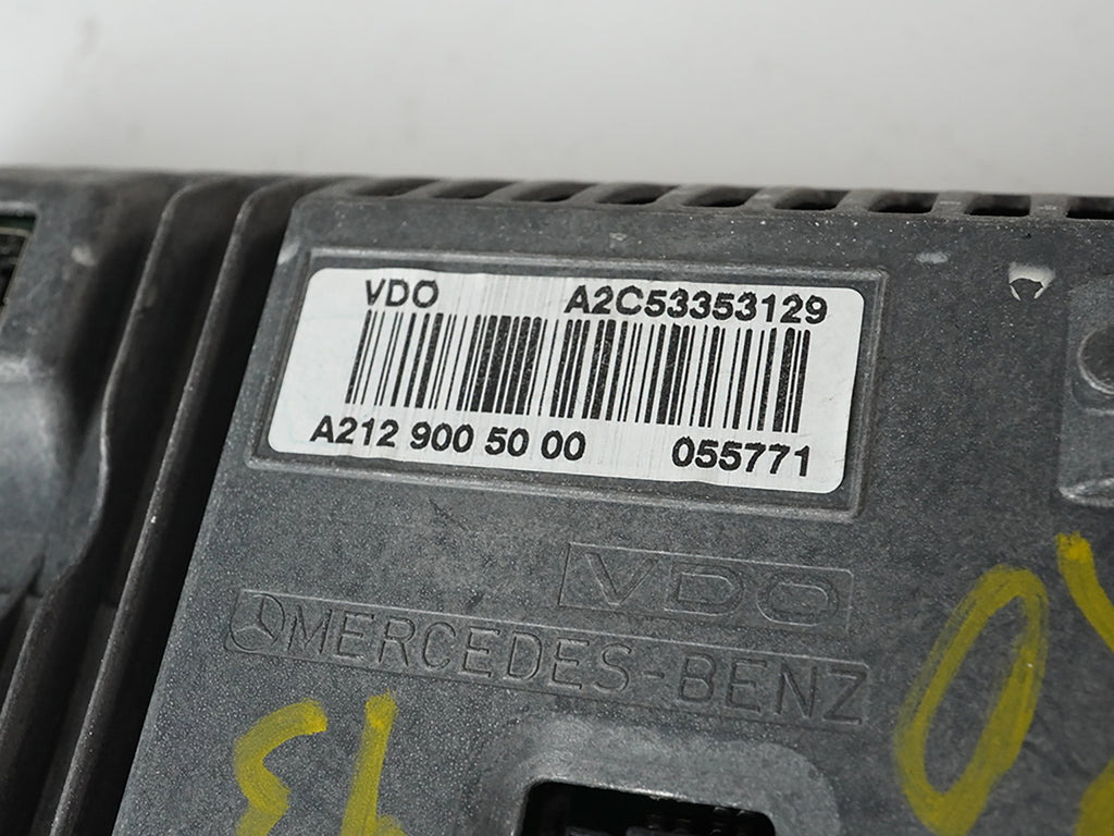  2010 - 2013 Mercedes Benz E Class W212 Navigation Monitor Display Screen OEM, in stock