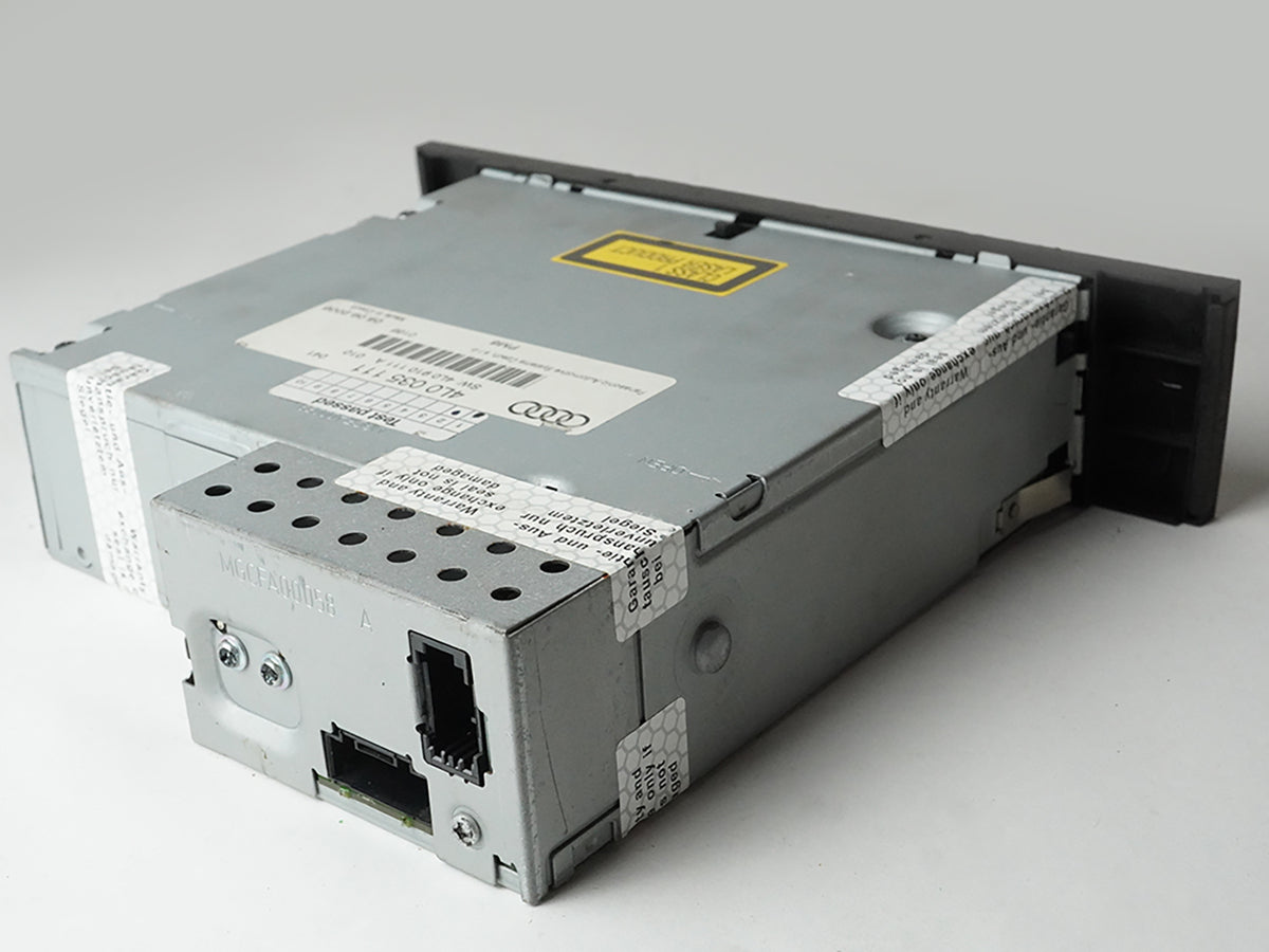 2007 - 2011 Audi Q7 4L Cd 6 Disc Changer Receiver Audio Unit 4L0035111 Wo Code