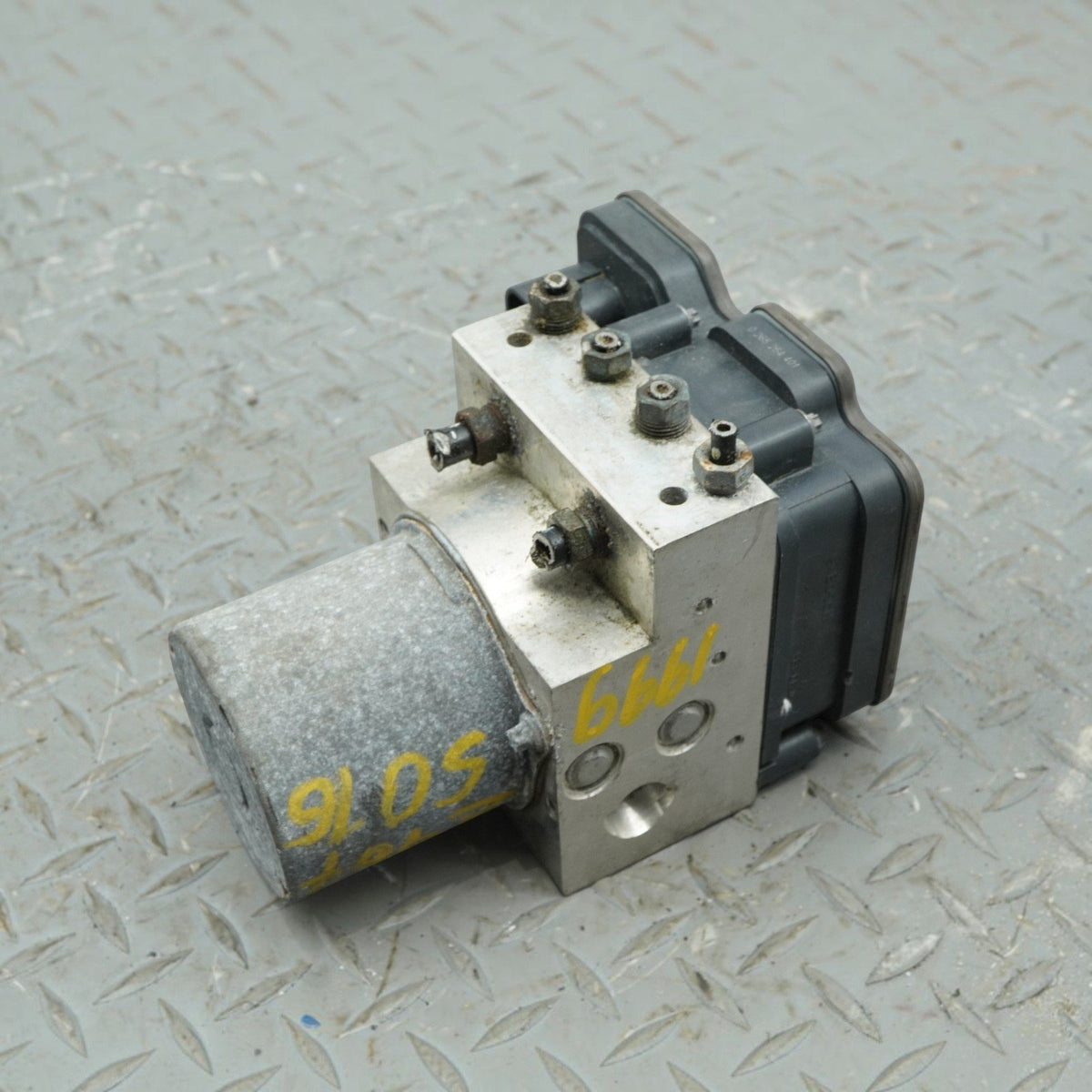 14-18 BMW X5 F15 ABS Pump Anti Lock Brake Modulator Module Unit 34516870187 OEM