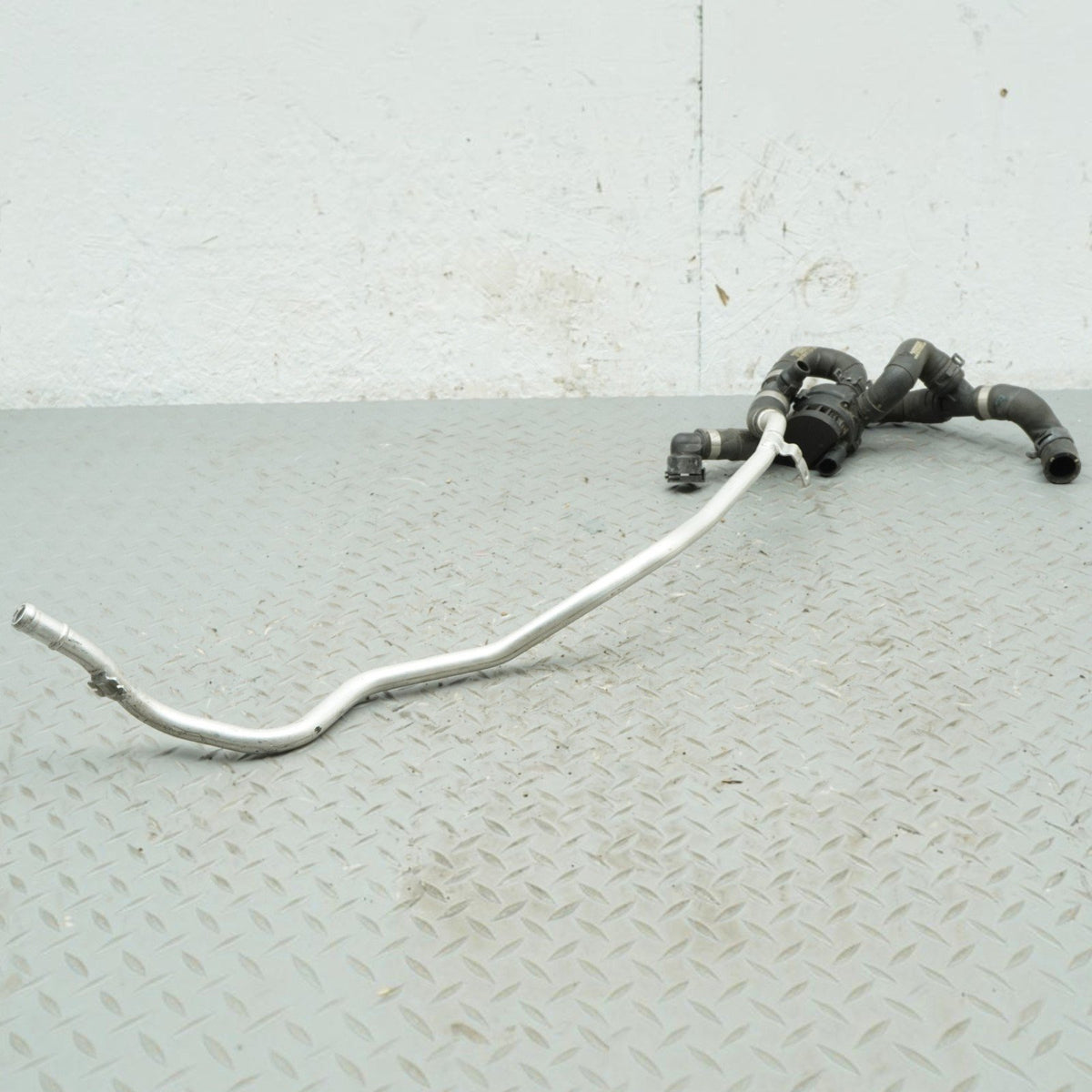 2015 Mercedes-Benz S550 Sedan Radiator Coolant Hose A2225010493
