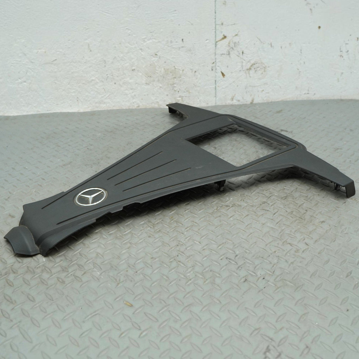 14-17 Mercedes S550 CL550 4.7L V8 Engine Motor Compartment Cover A2780105802 OEM