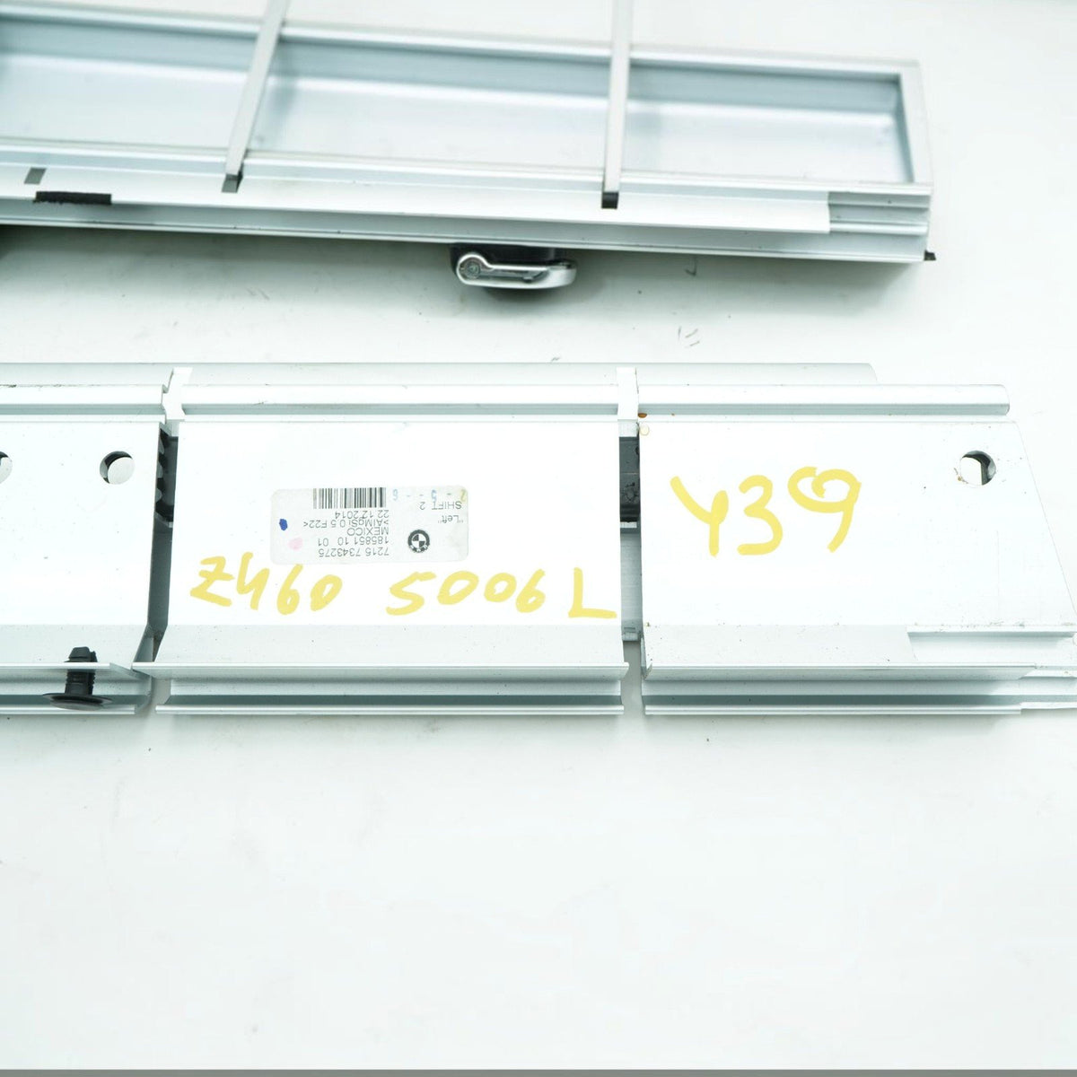 15-19 BMW X6 F16 Cargo Cover Luggage Compartment Rail Left Right 72157343275 OEM