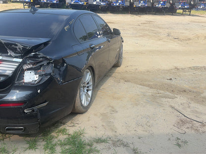 2013 BMW 740i F01