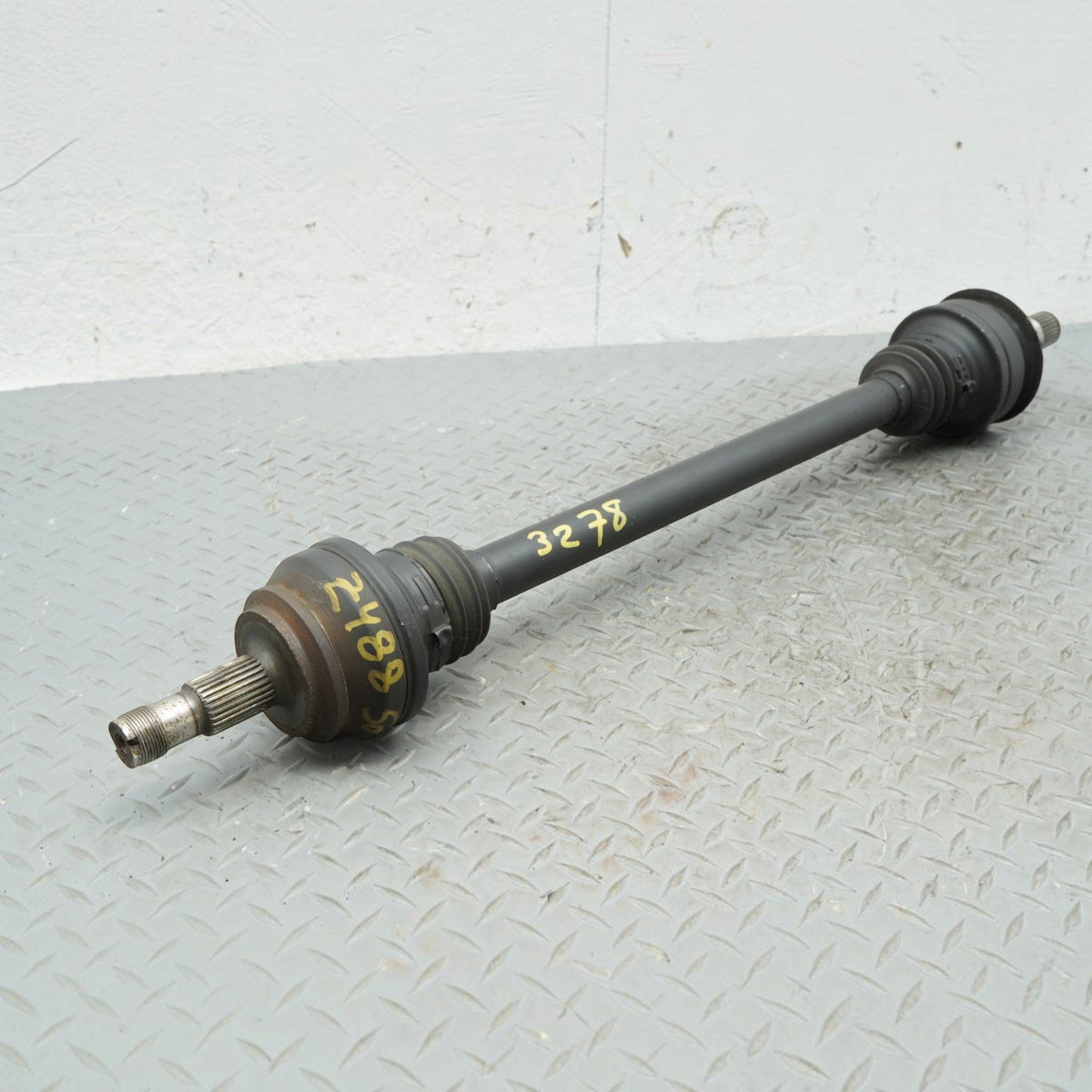 14-17 Mercedes S550 W222 4Matic Rear Right Passenger CV Axle Shaft 2223500010