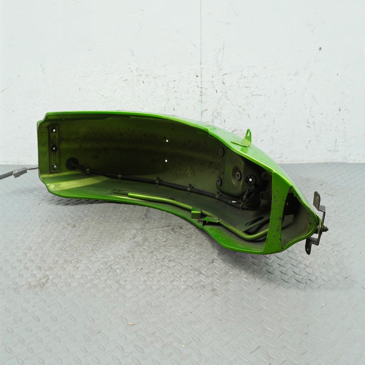 11-13 Kawasaki Vulcan 1700 Vaquero VN1700J Rear Fender Tire Hugger Guard OEM
