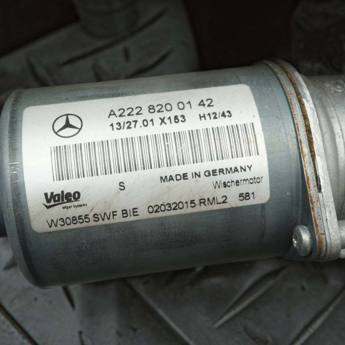 14-17 Mercedes S550 S400 S600 S63 Wiper Linkage A2228200142 OEM