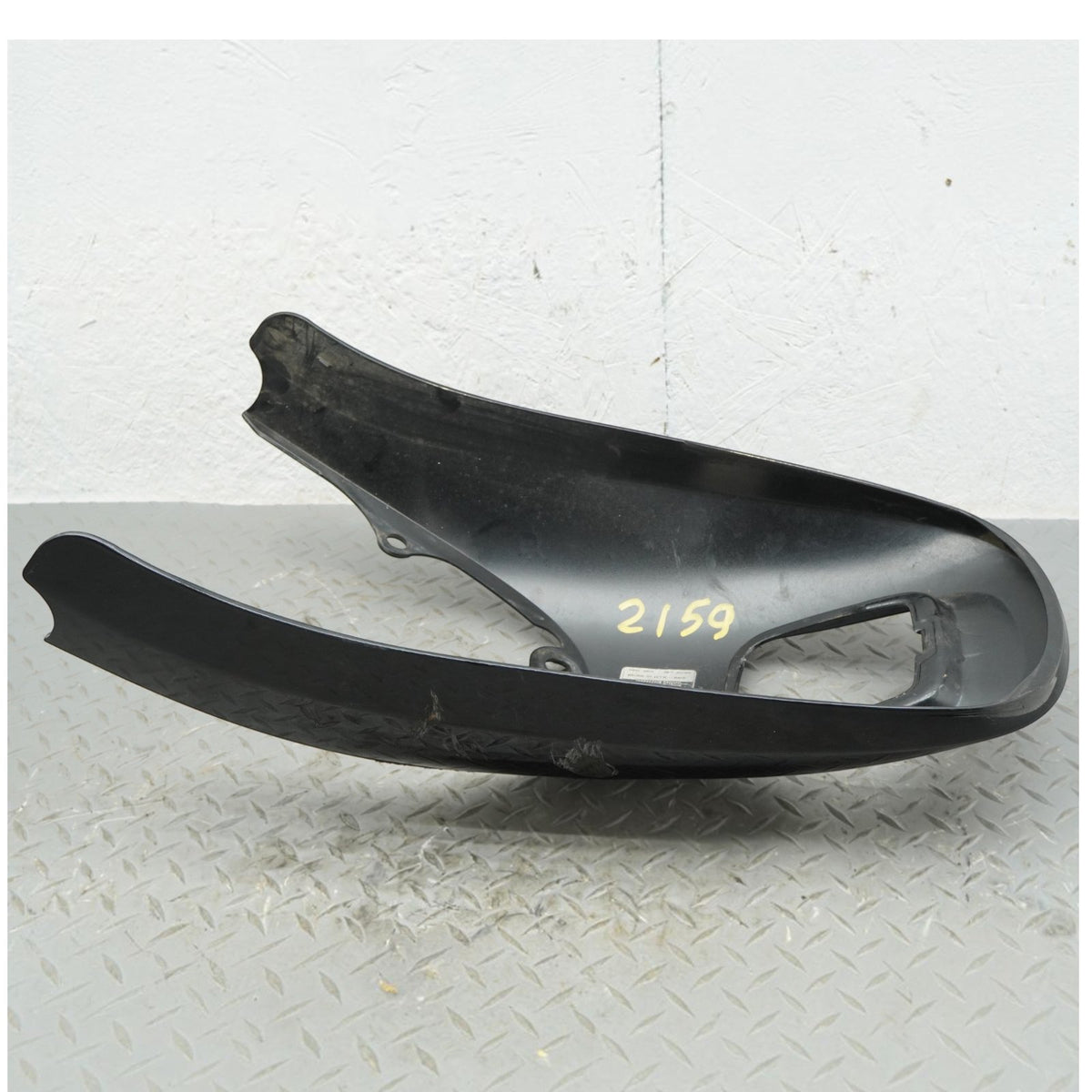 2002-2006 Harley Davidson VROD VRSCA Rear Fender Splash Guard 59616-01 OEM