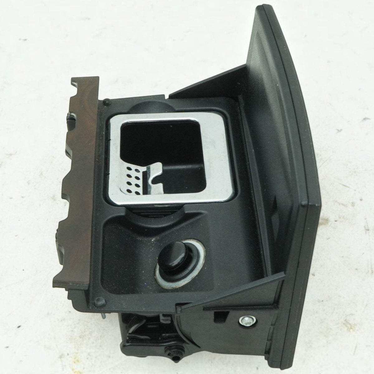 14-17 Mercedes E550 E400 E350 Front Centre Console Ashtray Storage A2076805350