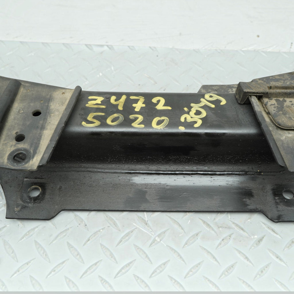 99-06 BMW 320 323 325 328 330 E46 Front Subframe Crossmember Engine Cradle OEM