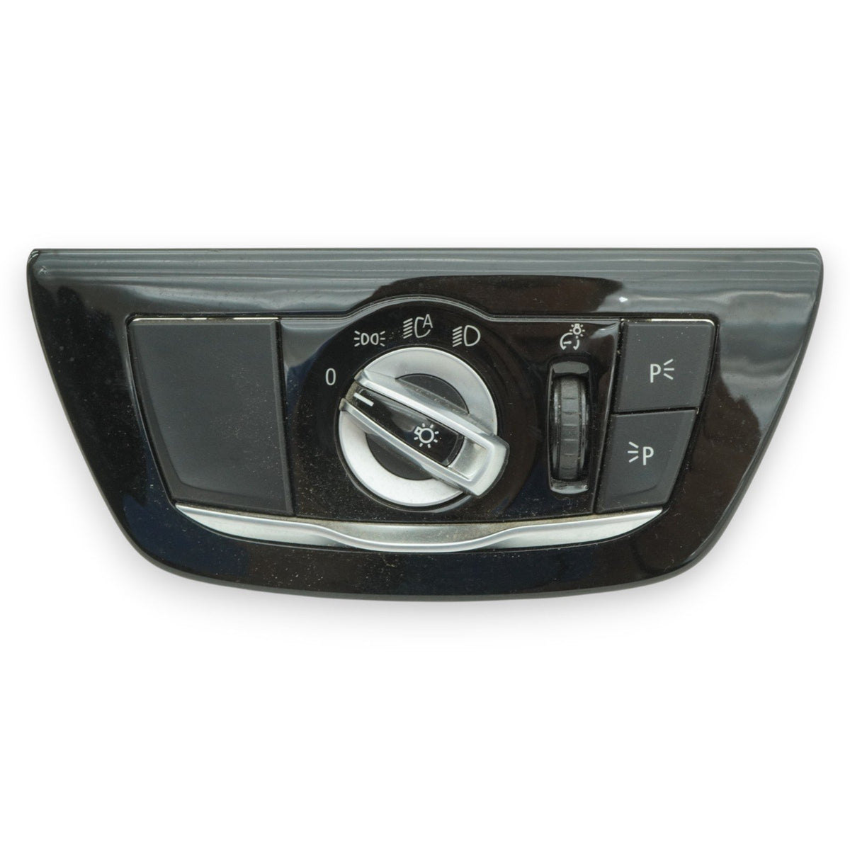 17-21 BMW 530i G30 Headlight Headlamp Dimmer Automatic Switch Unit 9472967 OEM