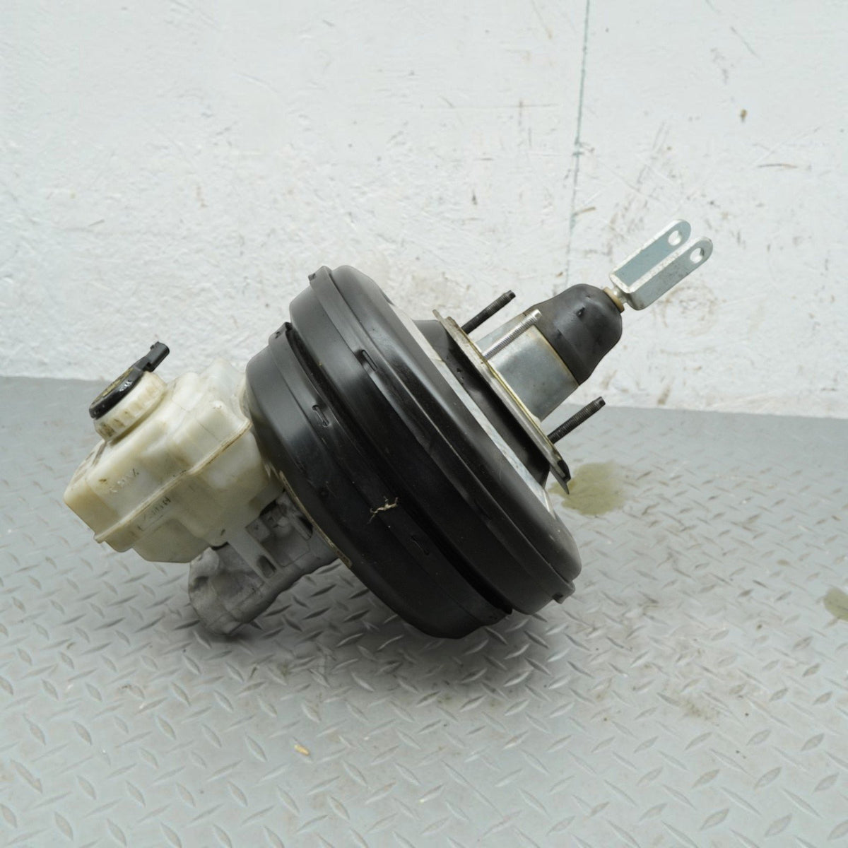 14-16 Rover Range L494 Power Brake Booster Master Cylinder Tank DPLA2B195BB OEM