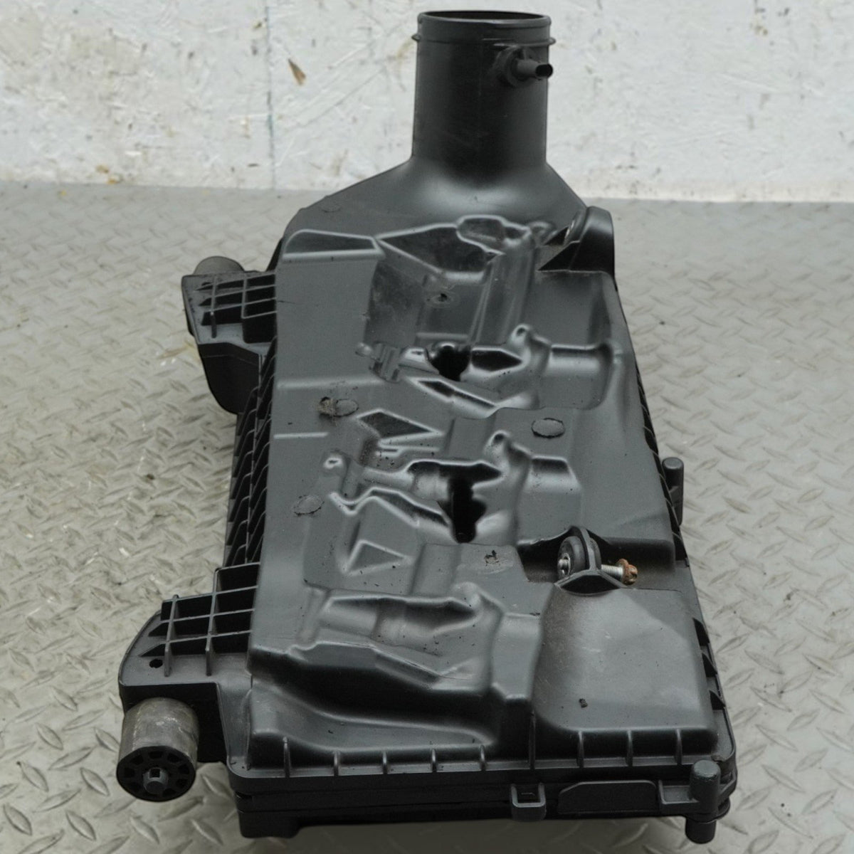 12-14 Mercedes E350 C207 Air Cleaner Filter Housing Box PZEV A2760901201 OEM