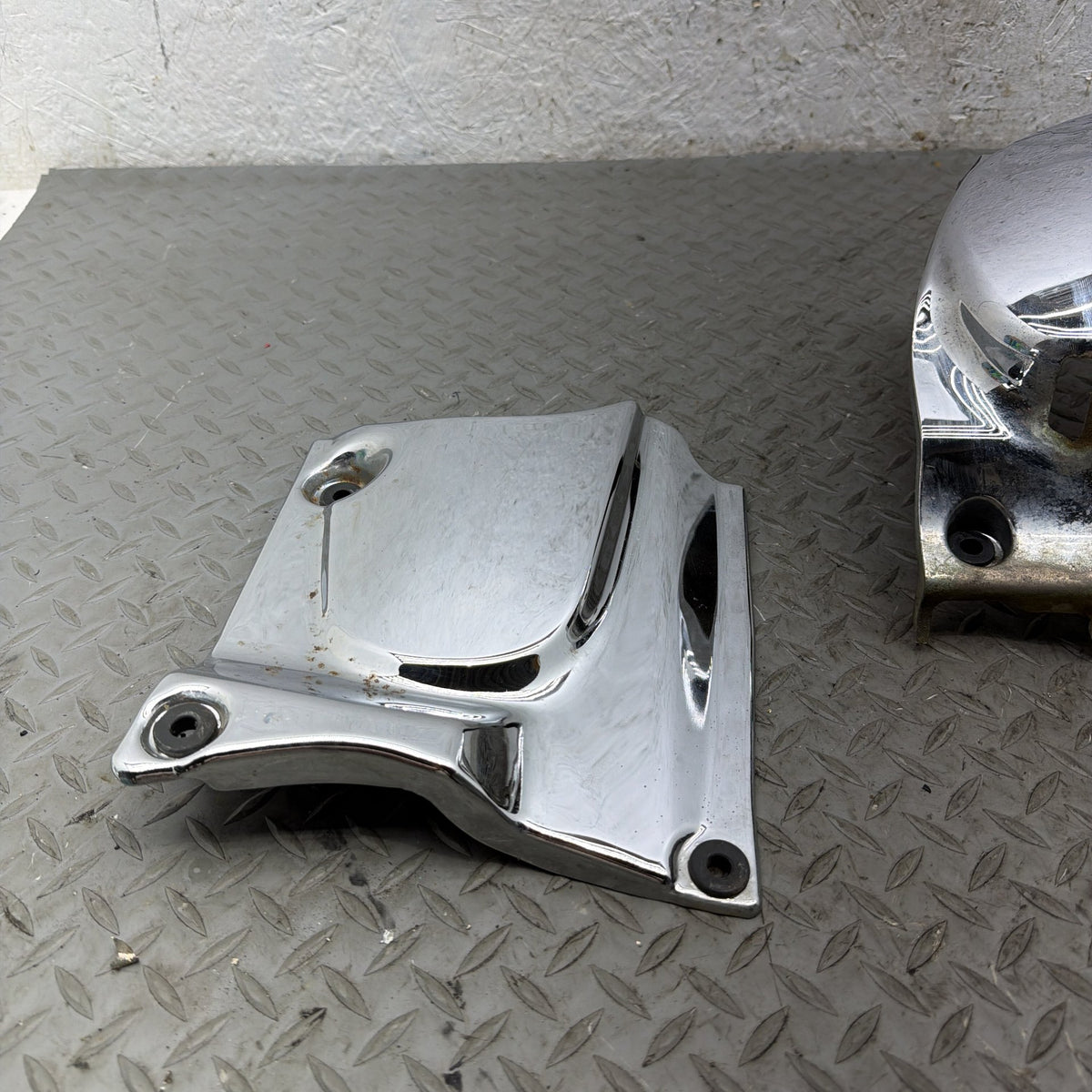 05-09 Suzuki Boulevard C50 VL800 Chrome Engine Sprocket Cover Heat Shield Set