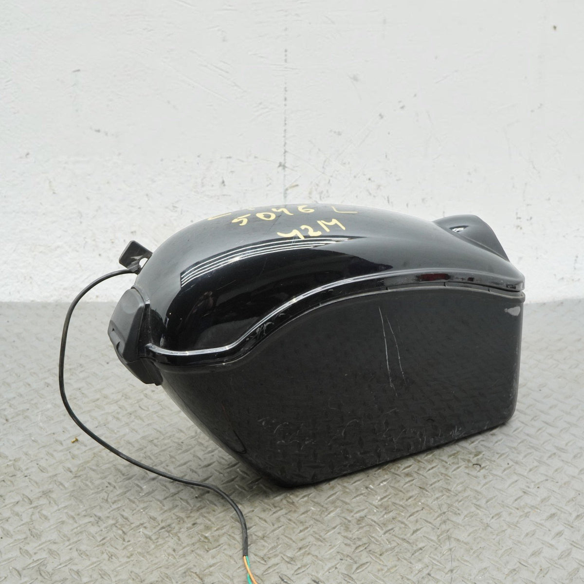 05-09 Suzuki Boulevard C50 VL800 Motorcycle saddlebags Storage Rear Left Right