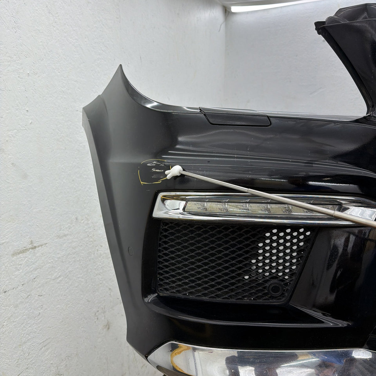 13-16 Mercedes GL550 GL450 X166 AMG Sport Front Bumper Assembly 1668856525 OEM