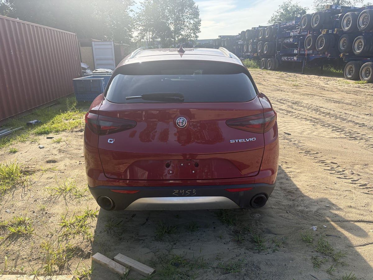 2016-2020 Alfa Romeo Stelvio 949