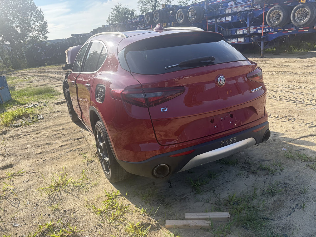 2016-2020 Alfa Romeo Stelvio 949