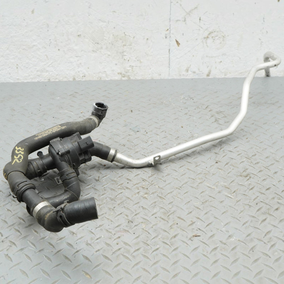 2015 Mercedes-Benz S550 Sedan Radiator Coolant Hose A2225010493