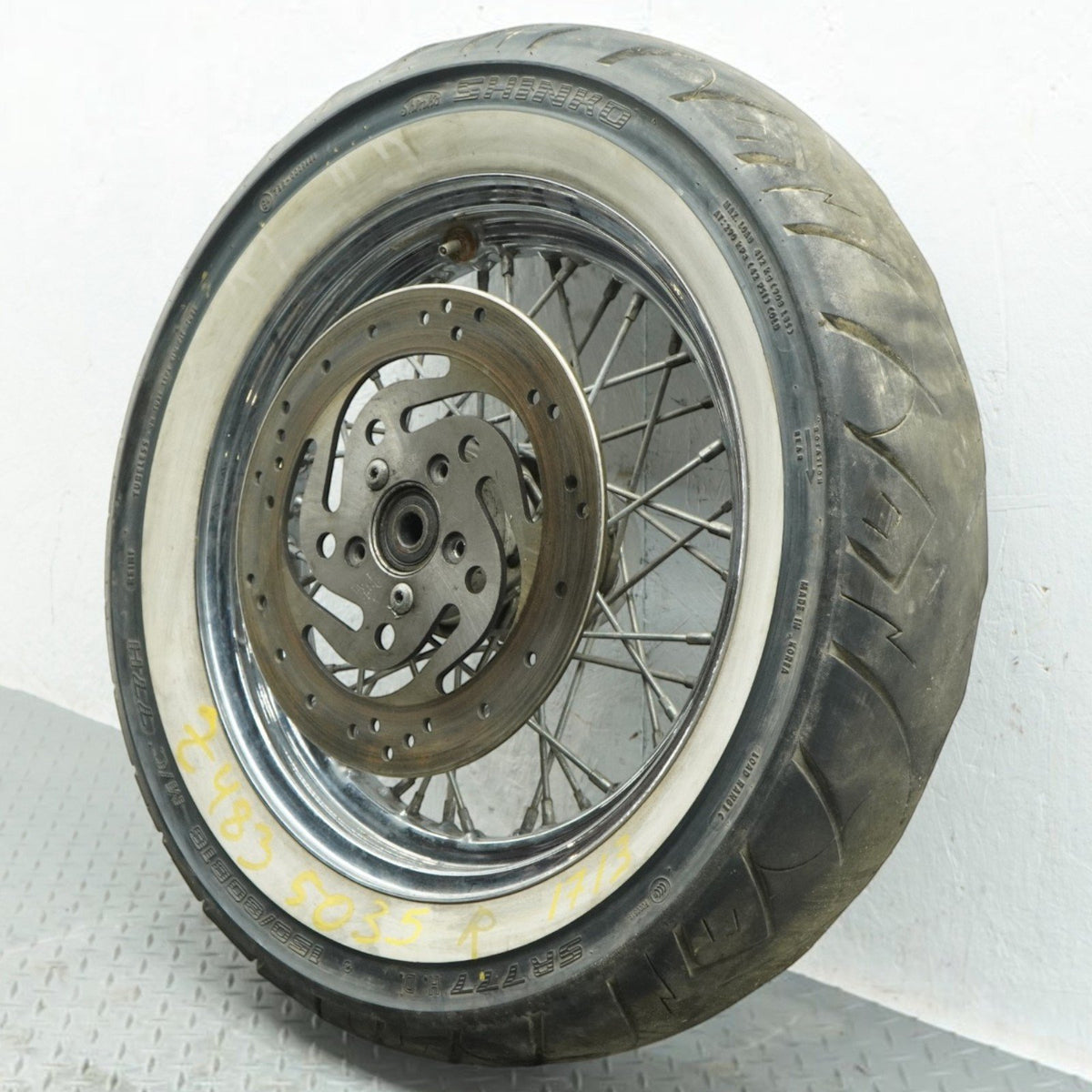 00-11 Harley-Davidson FXDWG rear rim Wheel W Tire 16X3.0J 41797-00 OEM