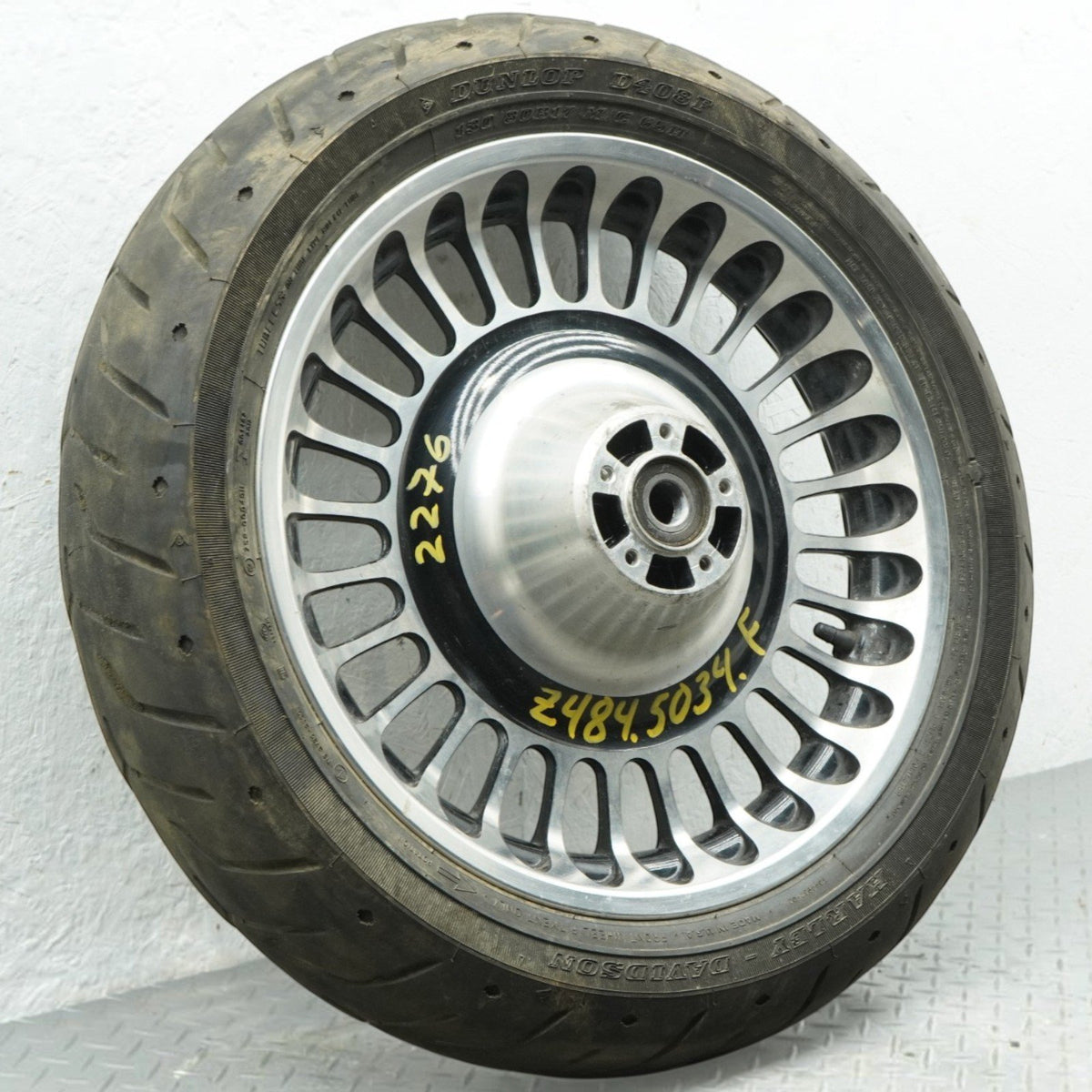 2006-2012 Harley-Davidson FLHTC Electra Size 17 Front Wheel Rim W/ Tire 43300161