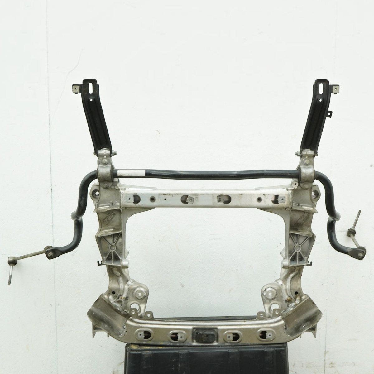 14-20 Mercedes S550 S400 S63 W222 Front Subframe Crossmember 2226200387 OEM