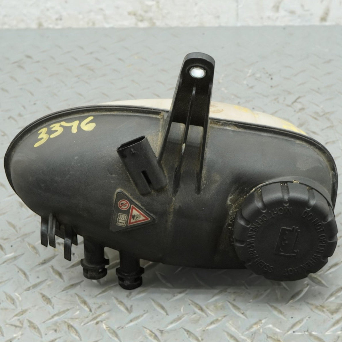 14-20 Mercedes S550 S560 S400 W222 Coolant Bottle Reservoir A2225000849 OEM