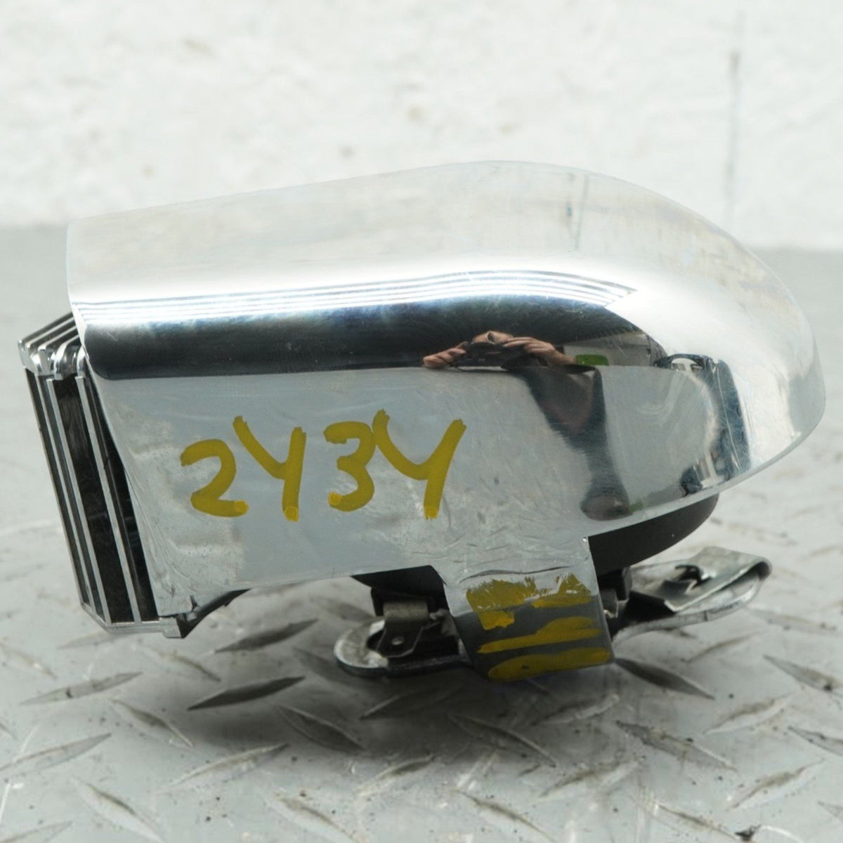 00-11 Harley-Davidson FLSTC Heritage Softail Classic Horn Alarm W Cover OEM