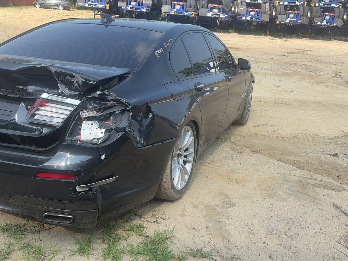 2013 BMW 740i F01