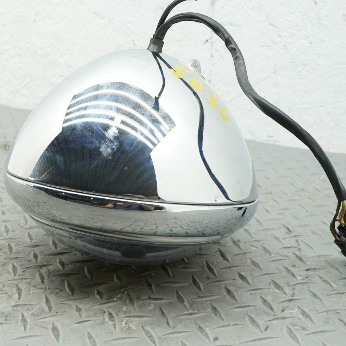 2000-2011 Harley Davidson Heritage Softail FLSTC Front Headlight Head Light Lamp