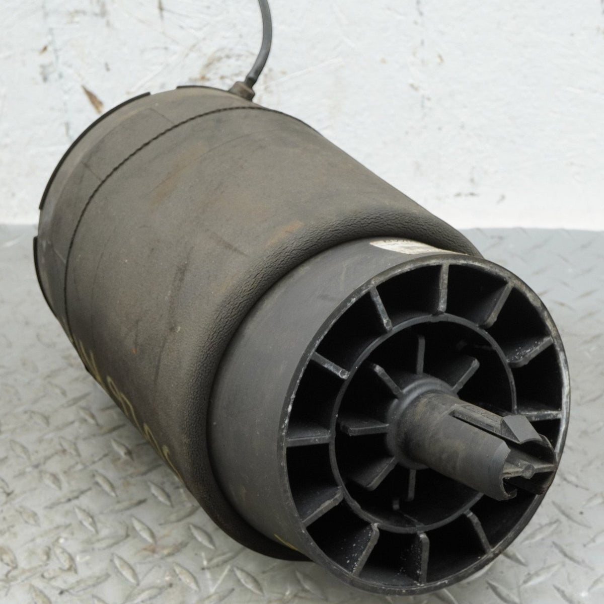14-22 Range Rover Sport L494 Rear Right Air Spring Suspension DPLA-5580-AD OEM