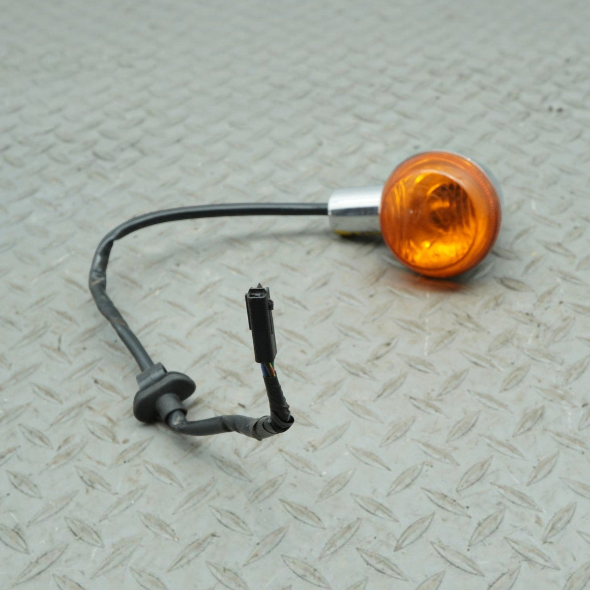 10-15 Kawasaki Vulcan VN1700J Vaquero Turn Signals Light Lamp Front Right OEM