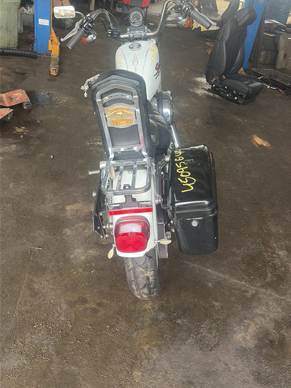 2001 Harley-Davidson XL883 Hugger
