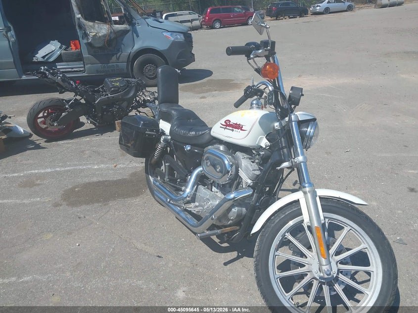 2001 Harley-Davidson XL883 Hugger