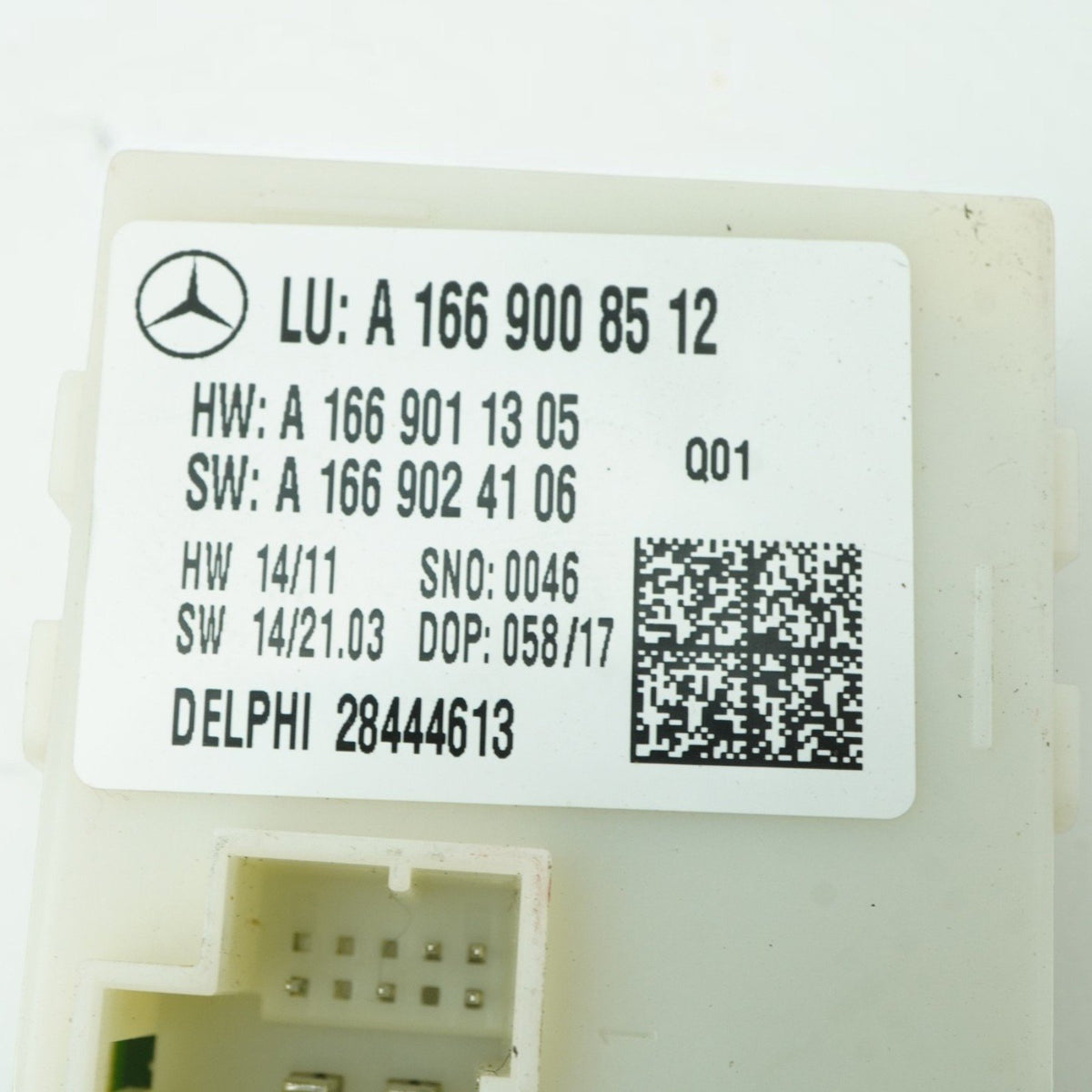 17-19 Mercedes GLS63 GLS550 GLS450 X166 Power Trunk Control Module A1669008512