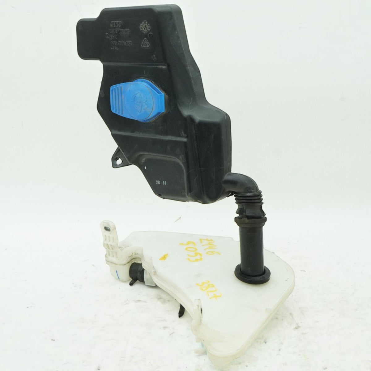 12-18 Audi RS7 S7 A7 A6 S6 4G C7 Washer Fluid Reservoir Tank w Pump 4G8955451