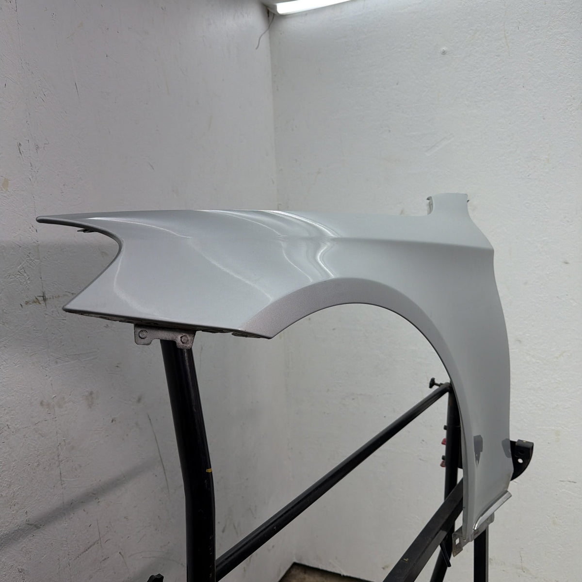 14-20 Mercedes S550 S63 S560 W222 Sedan LH FR Fender A2228800118 Silver 775 OEM